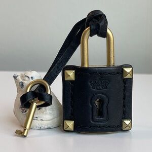 Juicy Couture Vintage Lock And Key Bag Charm